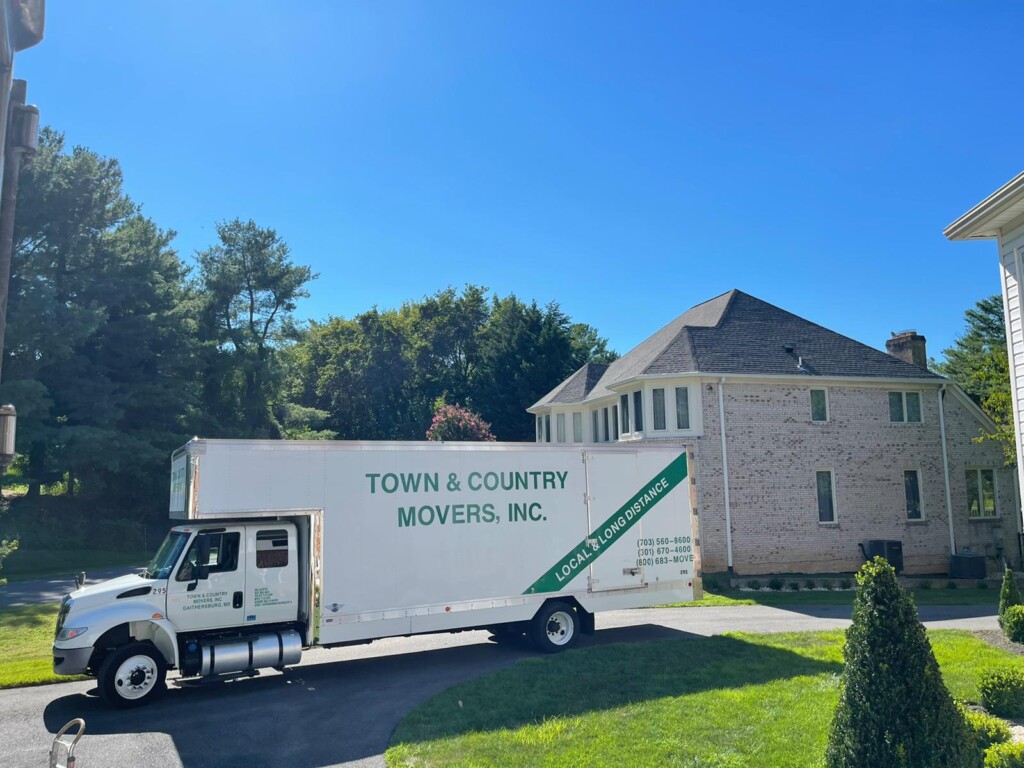 Safety Tips for Seniors During the Moving Process in Gaithersburg, MD